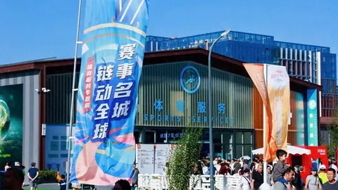 “体操世界杯安塔利亚站：丘索维金娜女子跳马获铜奖”